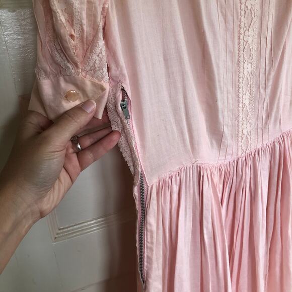 Vintage 1950s Pink Lace Peter Pan Collar Dress Handmade XS/S Praire Cottagecore - Picture 6 of 13